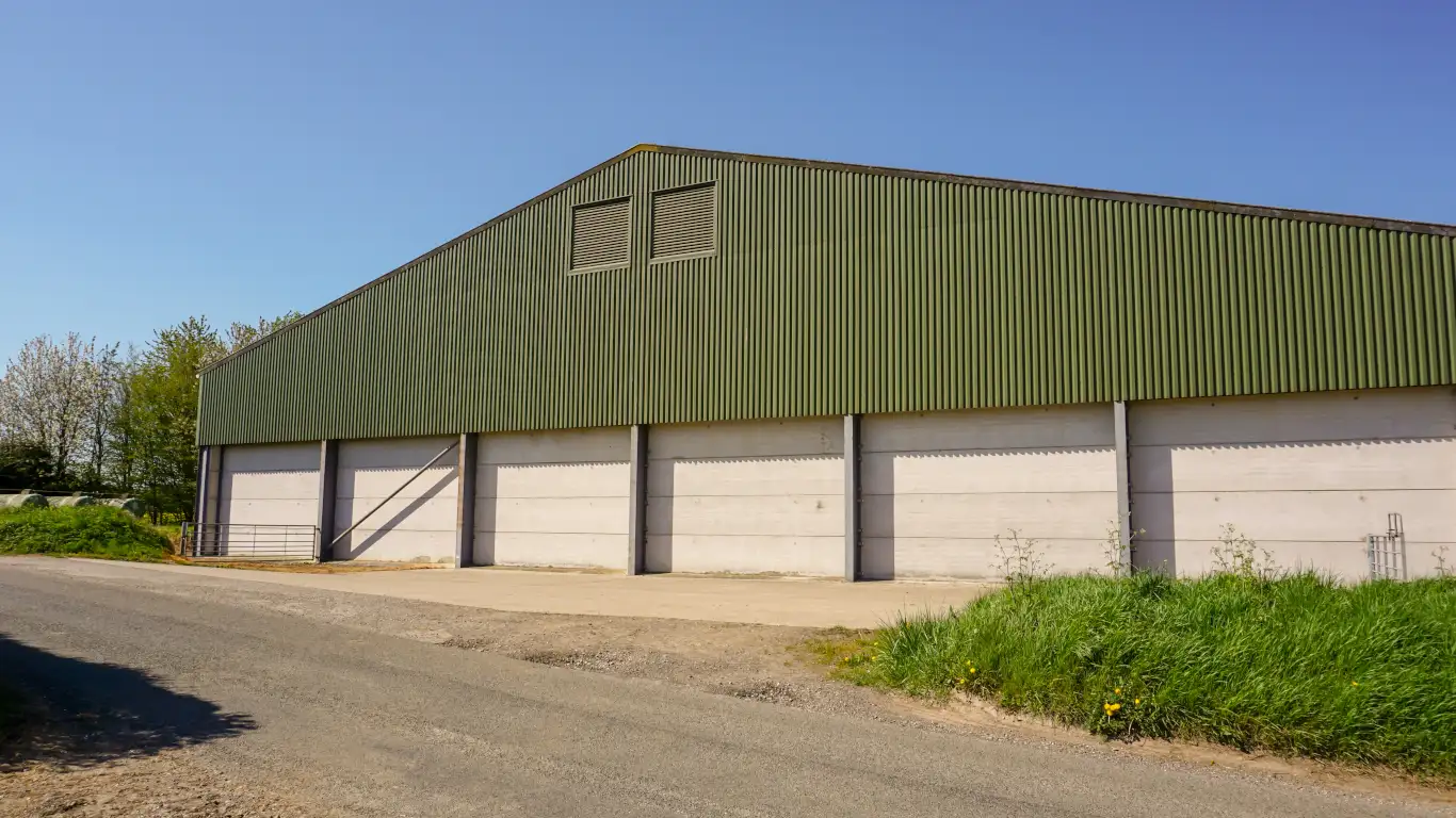 Agricultural Buildings image 5